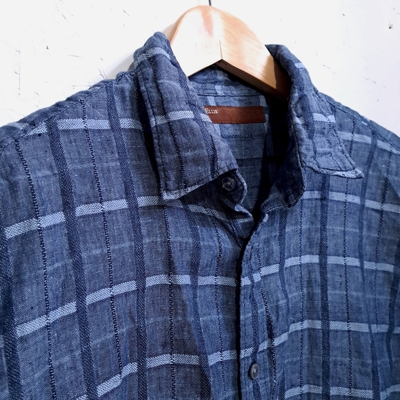 Perry Ellis | Blue Plaid Men's button up collared Shirt - Picture 2 of 8
